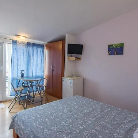 Sobe Rolo Uz Vendégház Biograd na Moru