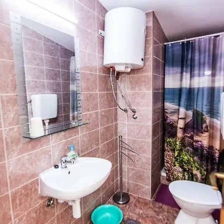Guest house Sobe Rolo Uz 3*